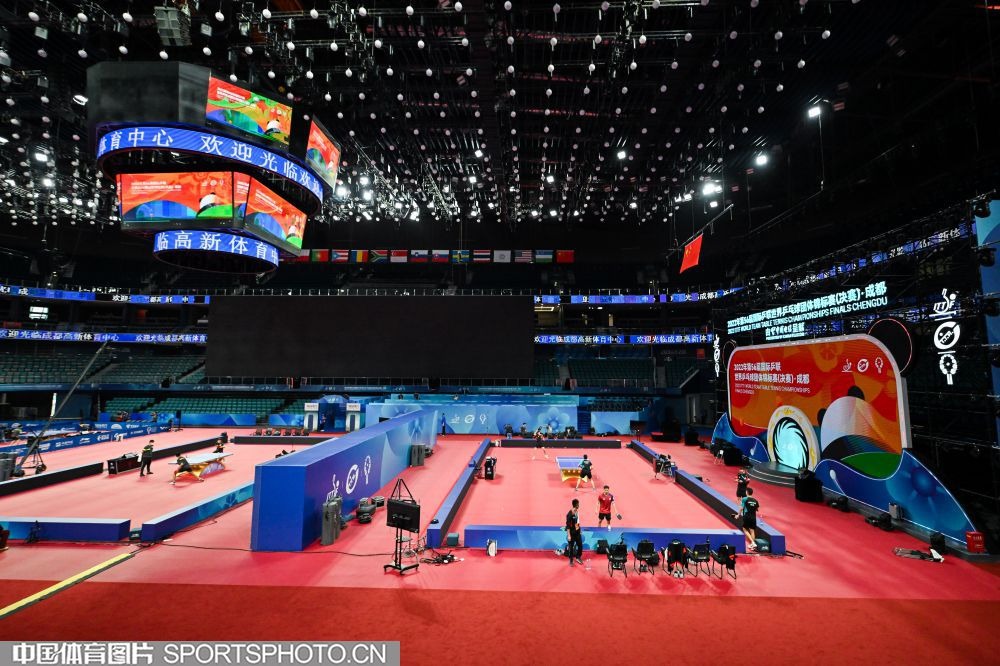 目前半场结束，马刺与鹈鹕双方合砍134分。